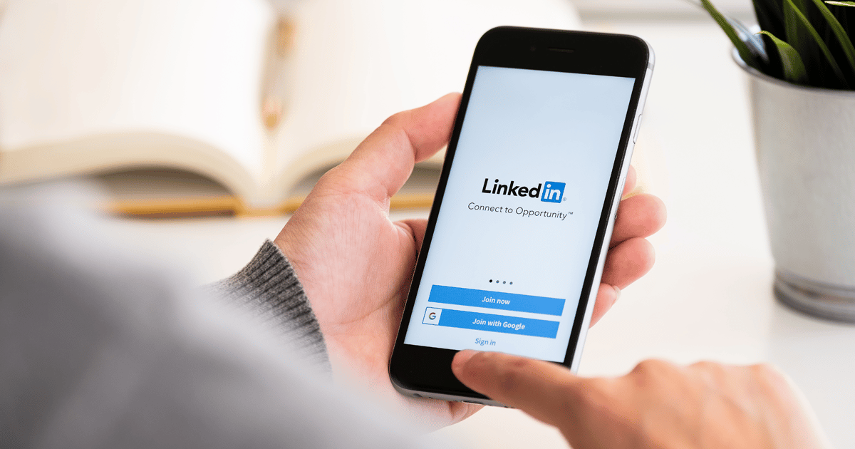 Simplify LinkedIn Experience for our Followers and Users